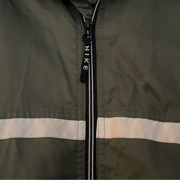 True Vintage Nike 90s Y2K Jacket - Picture 4 of 7